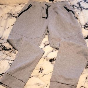 Men's joggers